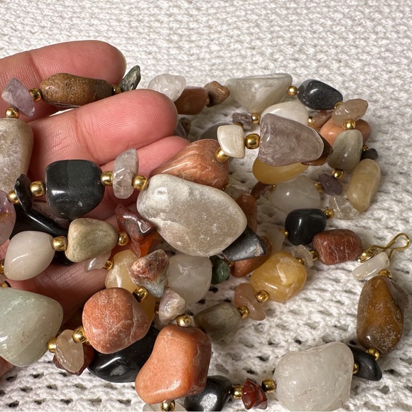 Natural mixed maxi stones necklace - Picture 4 of 7